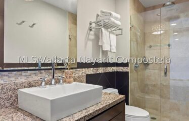 2485 BLVD FRANCISCO MEDINA ASCENCIO B-09, PENINSULA TORRE II B 09
