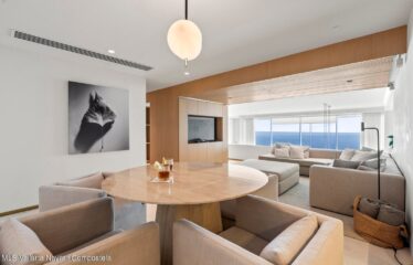 2485 Blvd Francisco Medina Ascencio 48333 PH 25B, Peninsula Vallarta PH B-25 T2