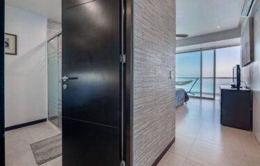 2485 BLV. Fco. Medina Ascencio 22D, Peninsula