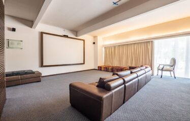 2485 BLV. Fco. Medina Ascencio 22D, Peninsula