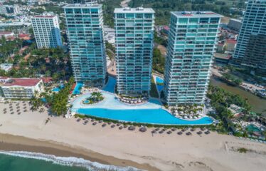 2485 BLV. Fco. Medina Ascencio 22D, Peninsula