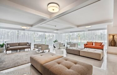 2485 Francisco Medina Ascencio C1, Peninsula