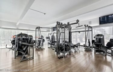 2485 Francisco Medina Ascencio C1, Peninsula