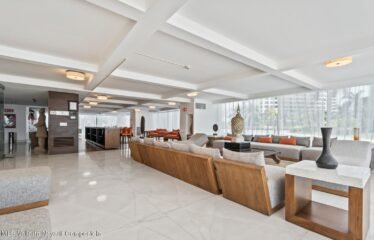 2485 Francisco Medina Ascencio C1, Peninsula