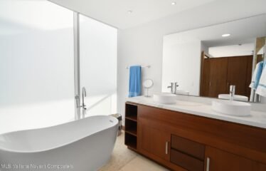 2485 Francisco Medina Ascencio 3-20A, Peninsula Vallarta